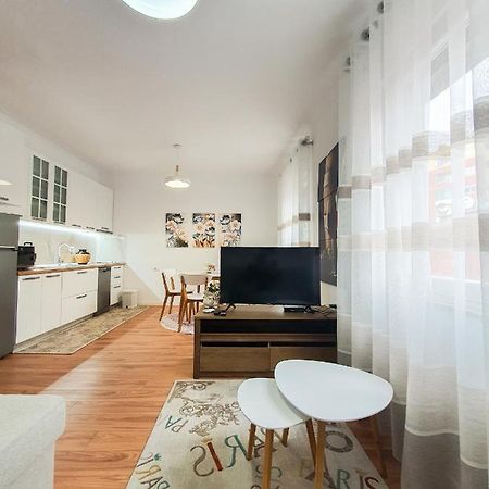 Vila Kodra Тирана Экстерьер фото